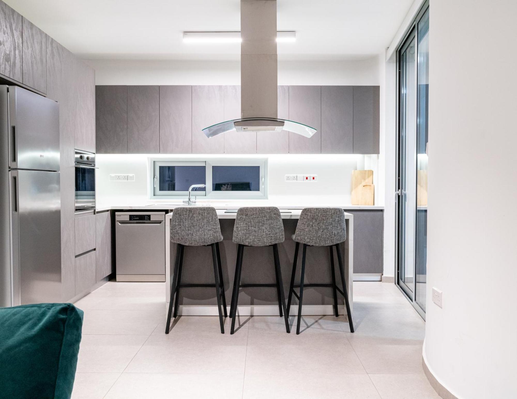 Venus Apartment Larnaca Exterior photo